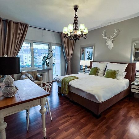 Big, Central And Charming Apartment On Schaafenstrasse 科隆 外观 照片