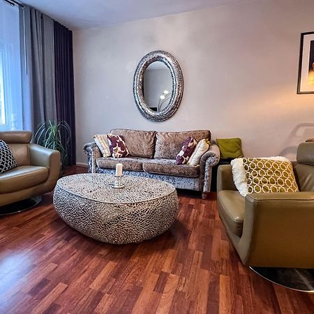Big, Central And Charming Apartment On Schaafenstrasse 科隆 外观 照片